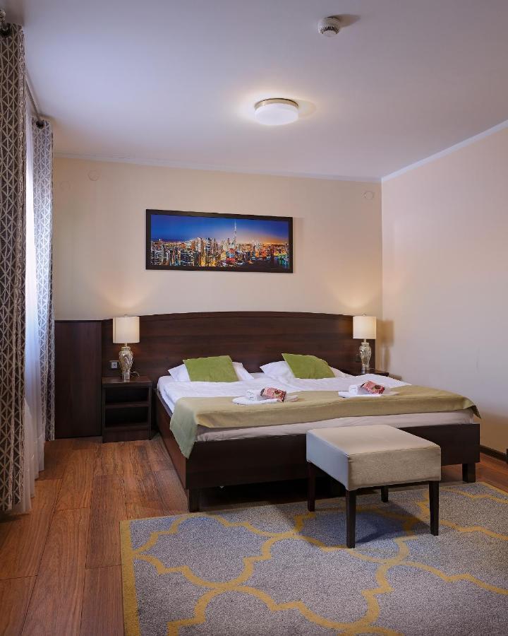 Aparthotel Lumen Krakow Ngoại thất bức ảnh