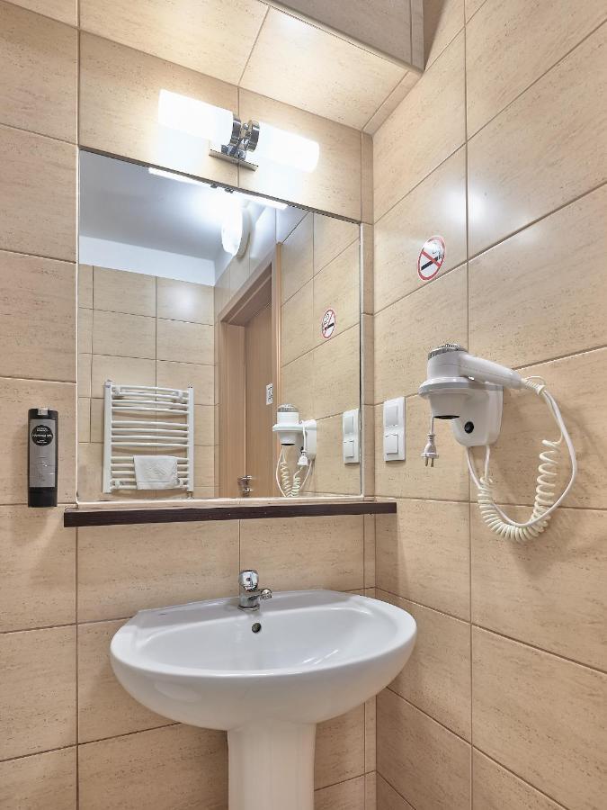 Aparthotel Lumen Krakow Ngoại thất bức ảnh