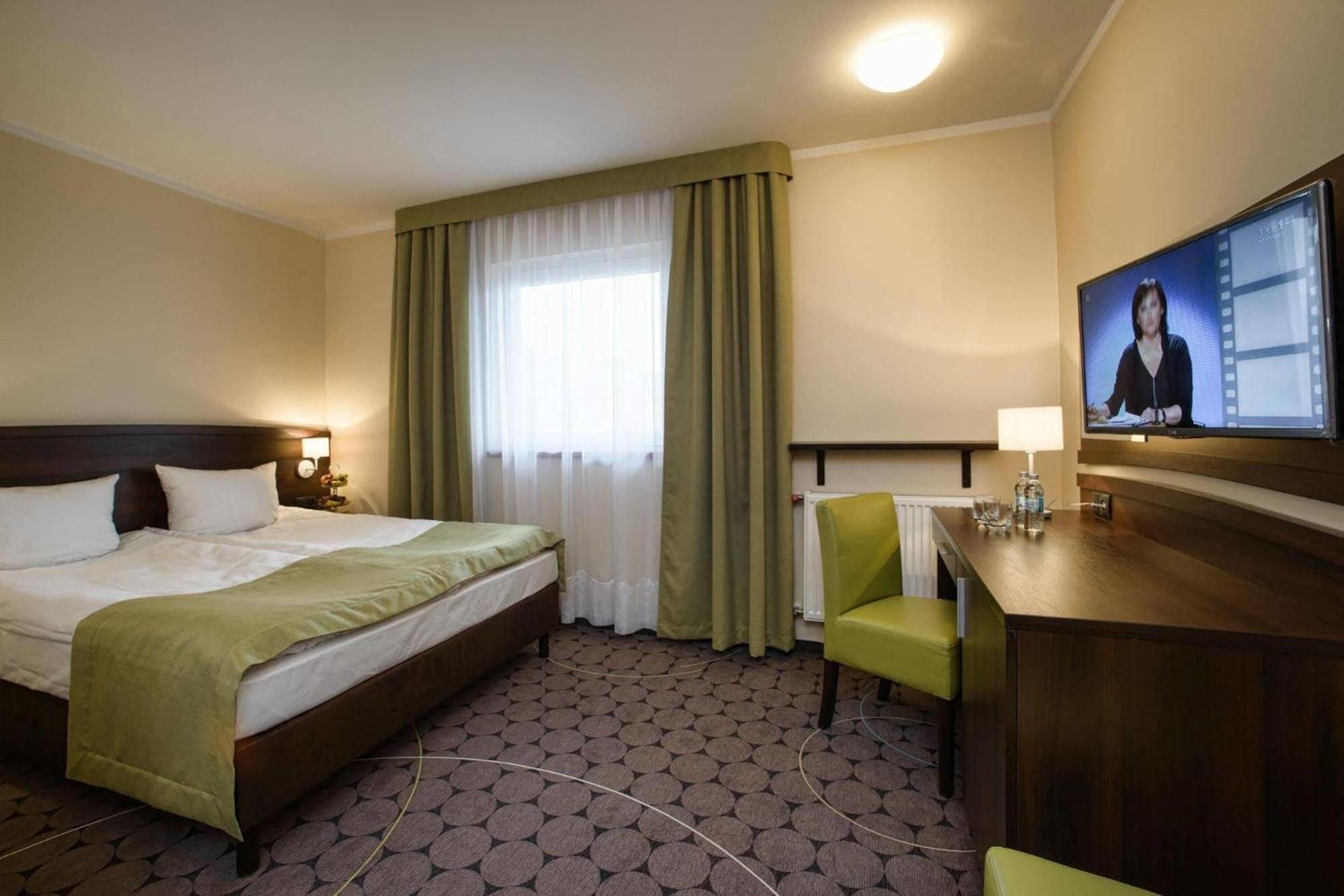 Aparthotel Lumen Krakow Ngoại thất bức ảnh